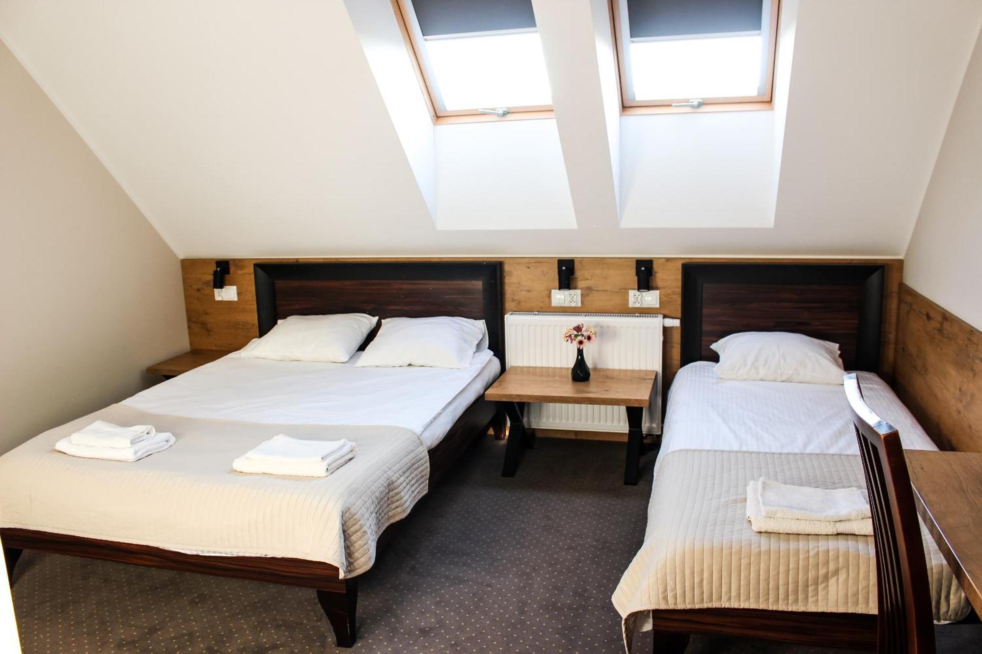 Hotel Regina Radom Ngoại thất bức ảnh
