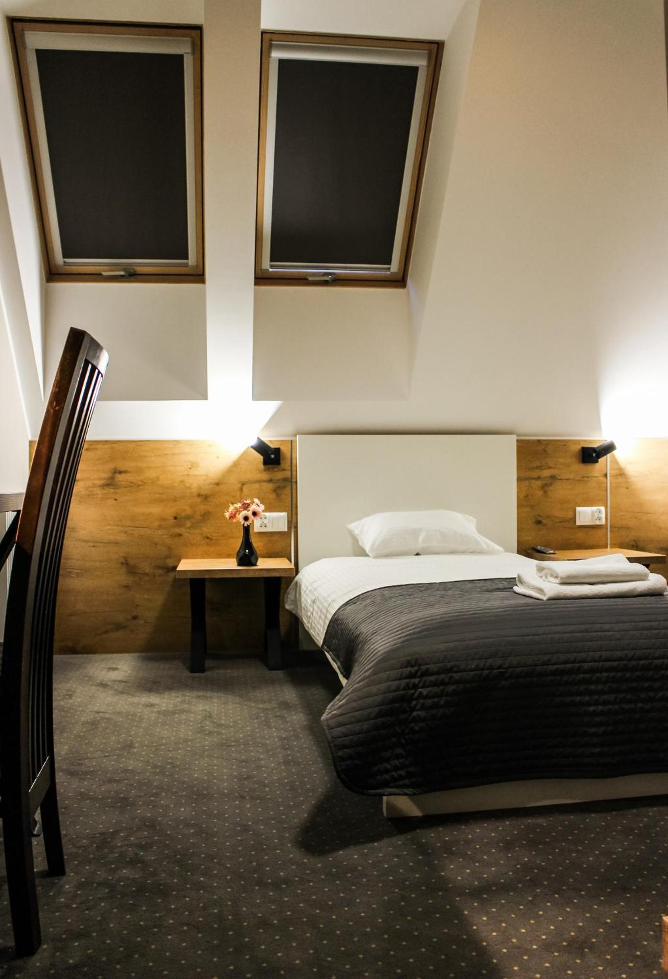 Hotel Regina Radom Ngoại thất bức ảnh