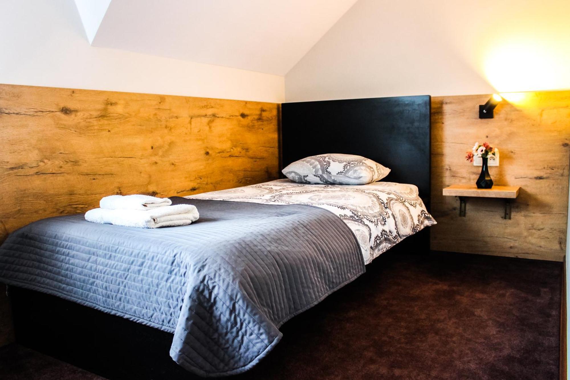 Hotel Regina Radom Ngoại thất bức ảnh