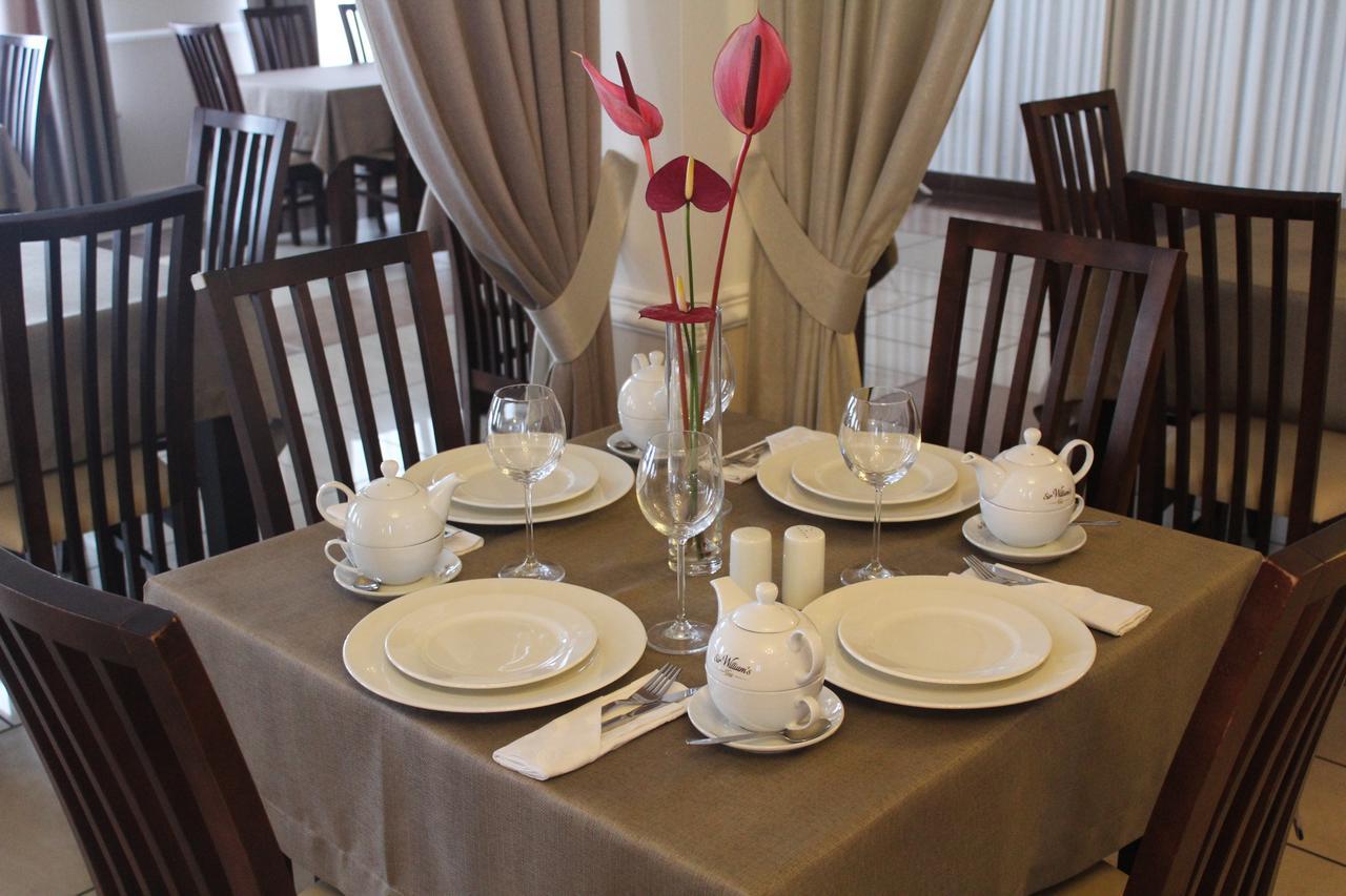 Hotel Regina Radom Ngoại thất bức ảnh